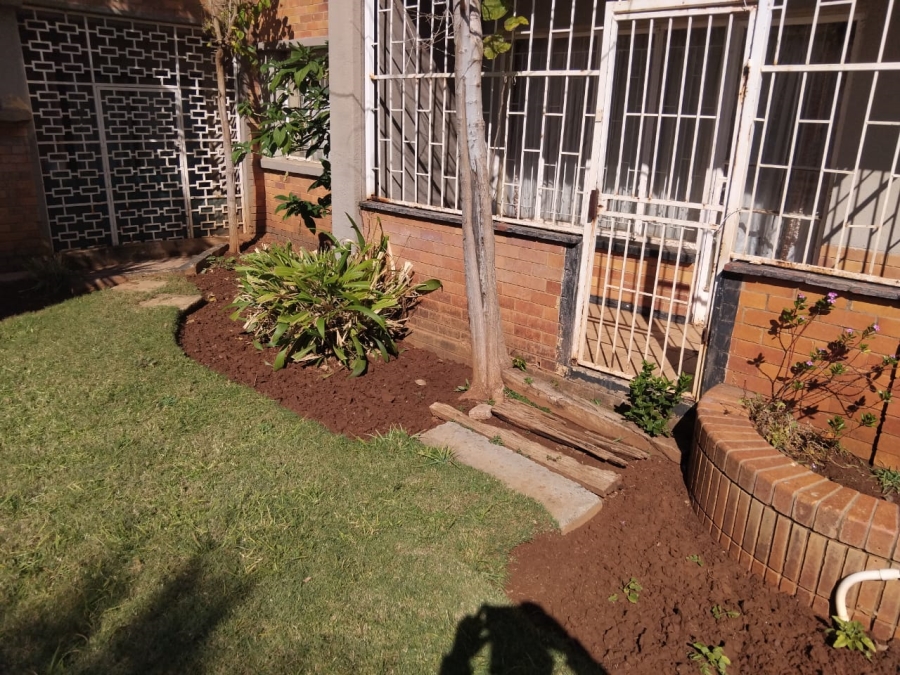 1 Bedroom Property for Sale in Wilkoppies North West